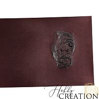 Кожзам с принтом "ОНИ со змеёй" 18*28 см. полуглянцевый, багровый