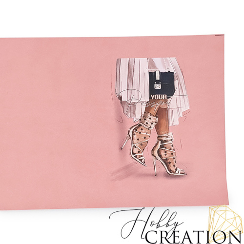 Кожзам с принтом "Fashion Valentino" 18*28 см. матовый II, пудрово-розовый